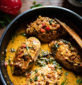 Kremet kyllingpanne med spinat og paprika