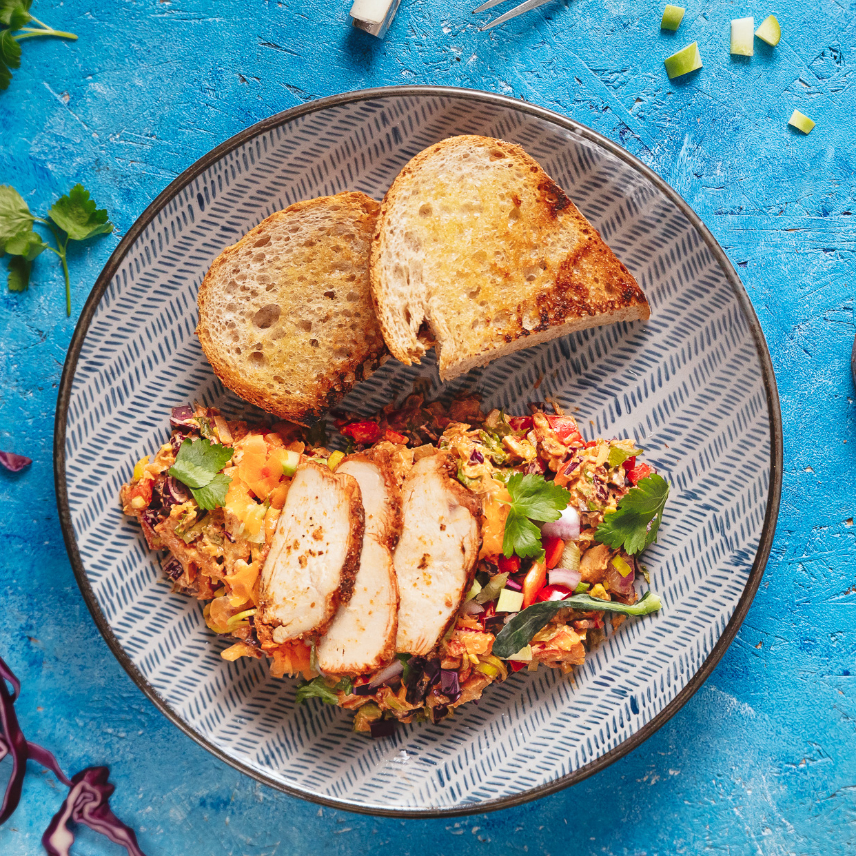 Råkostsalat med kylling