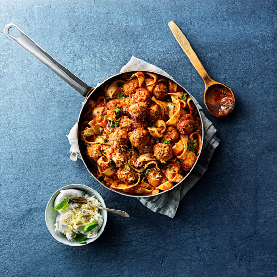 Italienske kjøttboller med tomatsaus