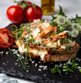 Ostesmørbrød med kylling ala Italia